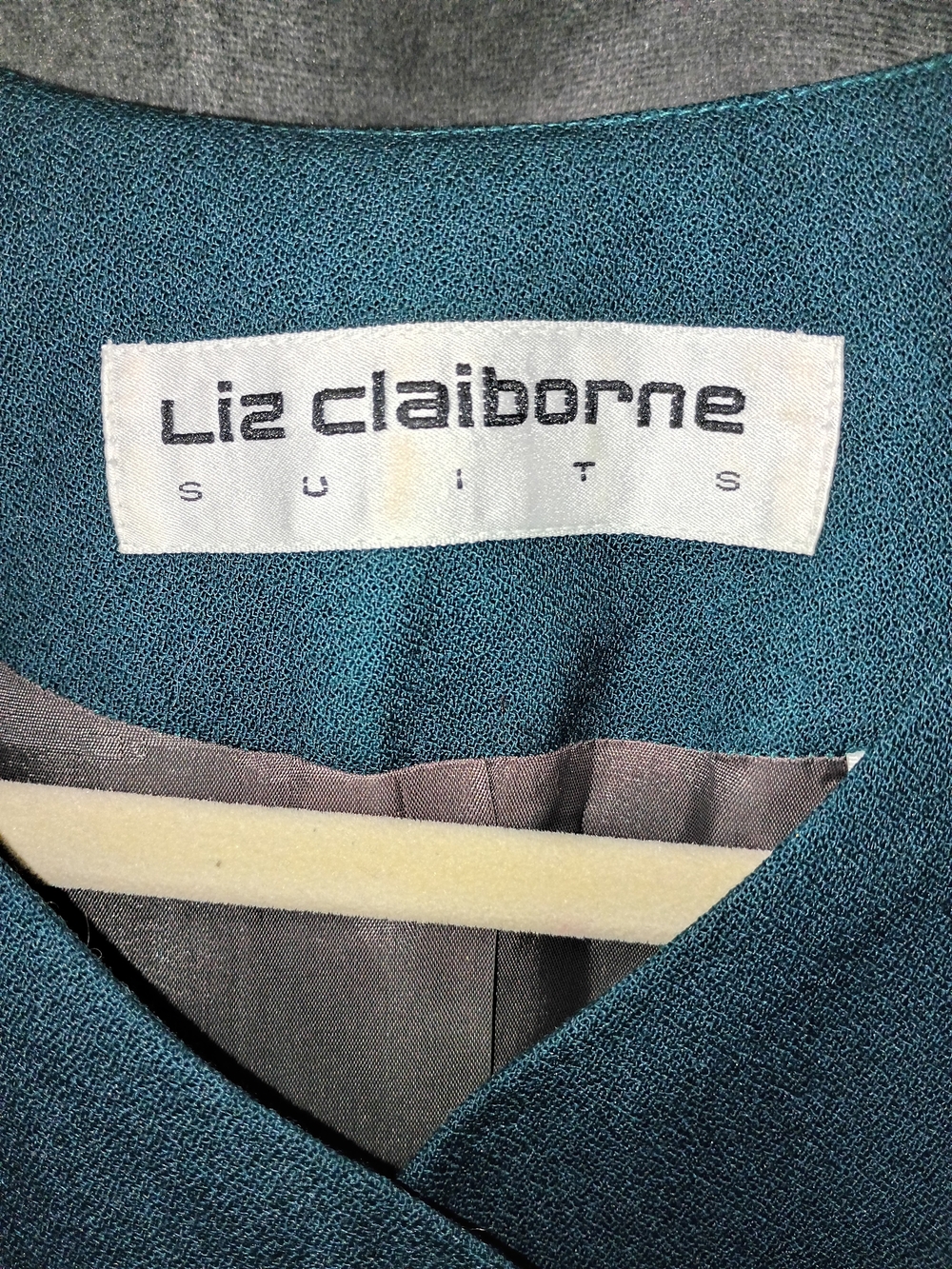 Vintage Teal Liz Claiborne 2 Piece Skirt Suit With Pleated Skirt Size 16 P2P 21 - Picture 5 of 12